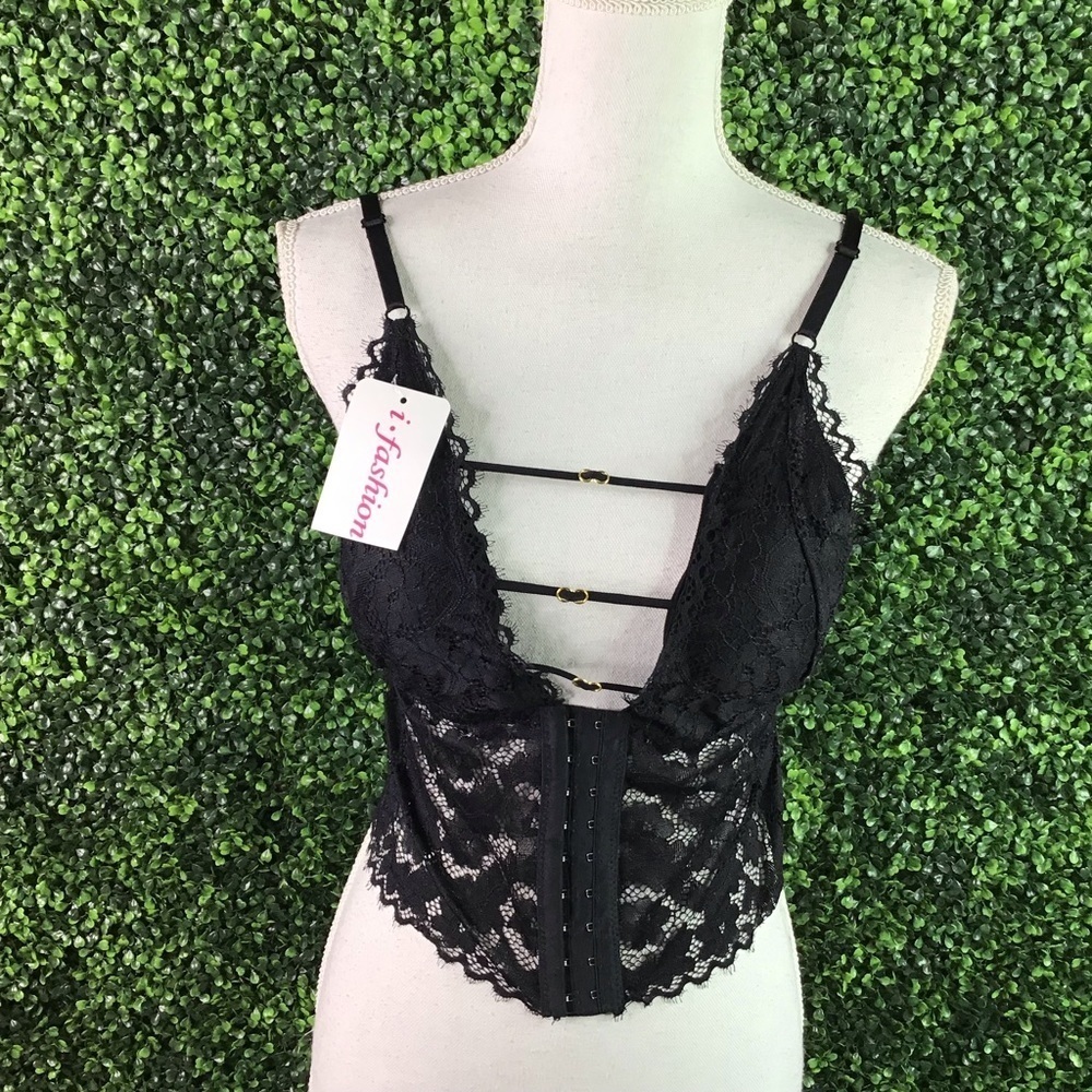 Nwt Corset lacey‎ strap crop top nwt grunge whimsygoth sexy